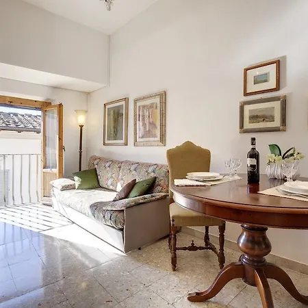 Alfanihouse Apartment *